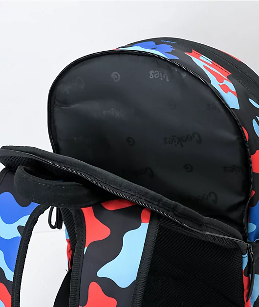 100306-cookies-charter-smell-proof-blue-red-camo-backpack-4.webp Cookies Charter Smell Proof Blue & Red Camo Backpack