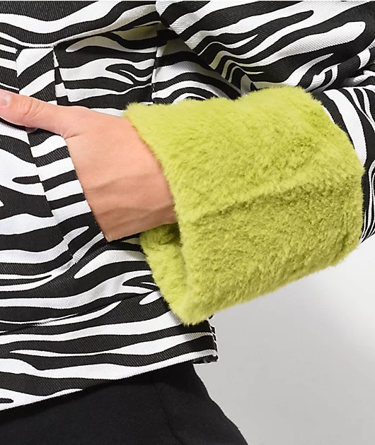 12153-daisy-street-zebra-fur-crop-twill-jacket-4.webp Daisy Street Zebra Fur Crop Twill Jacket