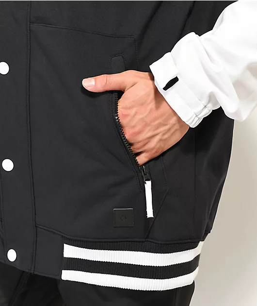 12907-empyre-lily-express-black-white-10k-snowboard-jacket-2023-3.webp Empyre Lily Express Black & White 10K Snowboard Jacket 2023