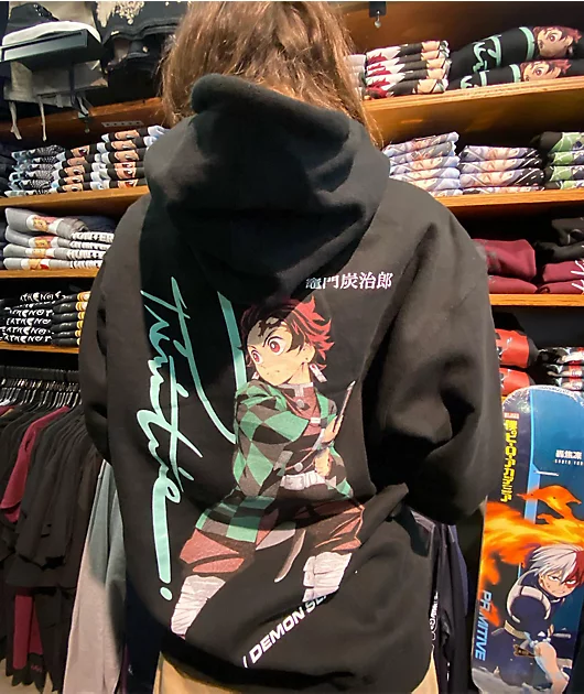 14871-primitive-x-demon-slayer-tanjiro-black-hoodie-3.webp Primitive x Demon Slayer Tanjiro Black Hoodie