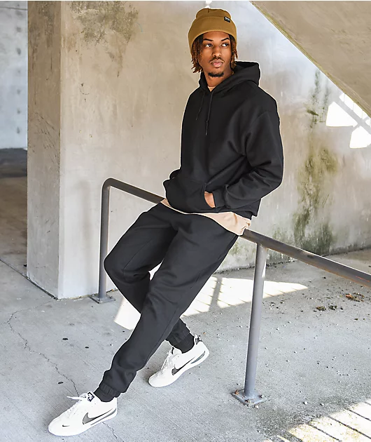 15154-zine-black-hoodie-4.webp Zine Black Hoodie