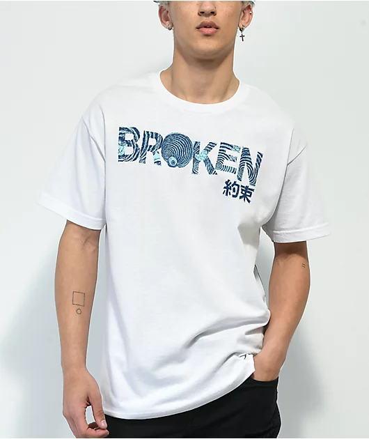 26285-broken-promises-x-junji-ito-magic-powers-white-t-shirt-2.webp Broken Promises x Junji Ito Magic Powers White T-Shirt