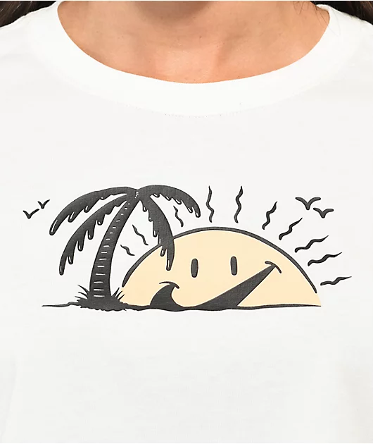 28126-nike-sb-cream-crop-t-shirt-2.webp Nike SB Cream Crop T-Shirt