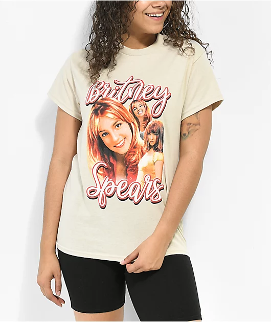 31844-britney-spears-cream-t-shirt-1.webp Britney Spears Cream T-Shirt