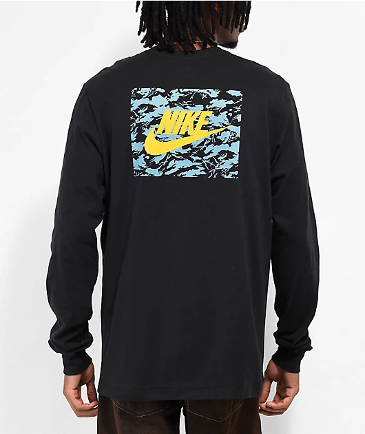 32785-nike-sportswear-camo-black-long-sleeve-t-shirt-1.webp Nike Sportswear Camo Black Long Sleeve T-Shirt