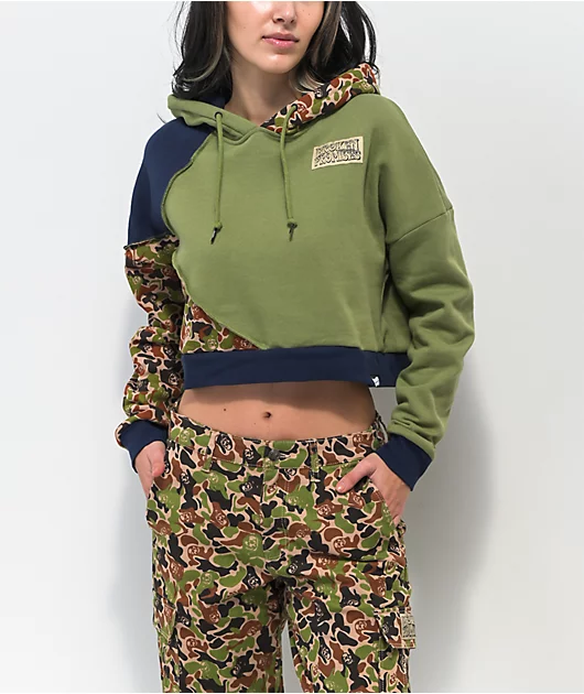 44027-broken-promises-reaper-camo-patchwork-crop-hoodie-1.webp Broken Promises Reaper Camo Patchwork Crop Hoodie