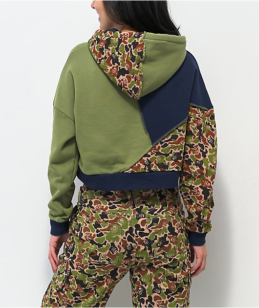 44027-broken-promises-reaper-camo-patchwork-crop-hoodie-2.jpg Broken Promises Reaper Camo Patchwork Crop Hoodie
