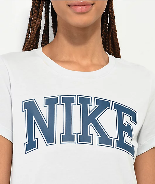 44323-nike-team-blue-t-shirt-2.webp Nike Team Blue T-Shirt