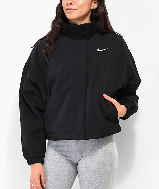 44379-nike-sportswear-essential-black-fleece-lined-jacket-1.webp Nike Sportswear Essential Black Fleece-Lined Jacket