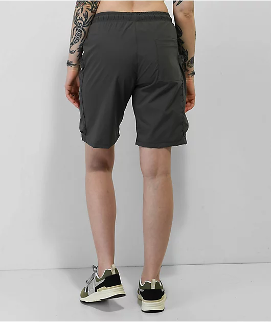 46936-american-stitch-y2k-grey-cargo-shorts-2.webp American Stitch Y2K Grey Cargo Shorts