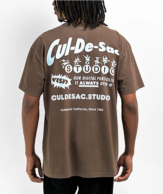 53704-cul-de-sac-portfolio-brown-t-shirt-1.webp Cul De Sac Portfolio Brown T-shirt