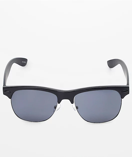 60671-temple-retro-black-silver-sunglasses-2.webp Temple Retro Black & Silver Sunglasses