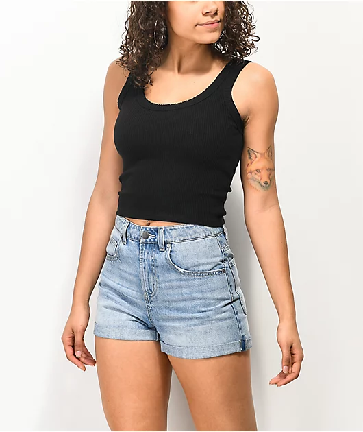 60890-empyre-melanie-light-wash-mom-shorts-4.webp Empyre Melanie Light Wash Mom Shorts