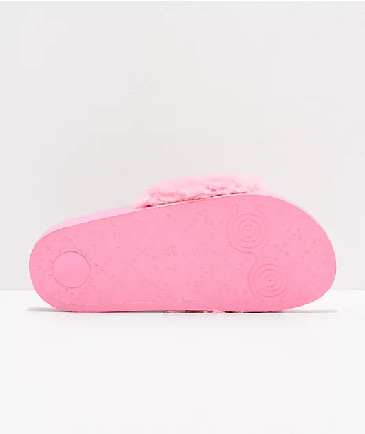 62345-trillium-bright-pink-fur-slide-sandals-3.webp Trillium Bright Pink Fur Slide Sandals