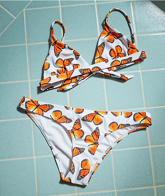 64197-petals-by-petals-and-peacocks-butterfly-effect-white-cheeky-bikini-bottom-6.webp Petals by Petals and Peacocks Butterfly Effect White Cheeky Bikini Bottom