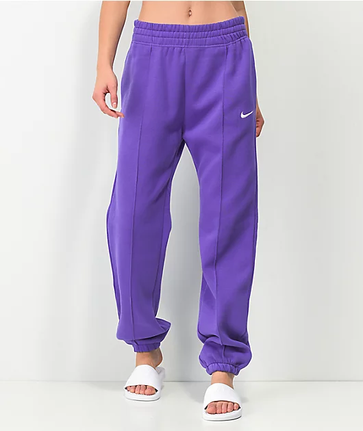 68878-nike-sportswear-essential-fleece-blue-sweatpants-1.webp Nike Sportswear Essential Fleece Blue Sweatpants