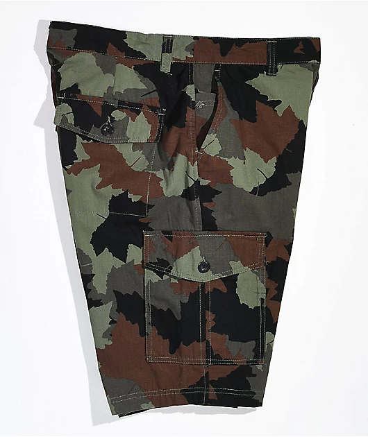 71019-lrg-rc-ripstop-green-camo-cargo-shorts-4.webp LRG RC Ripstop Green Camo Cargo Shorts