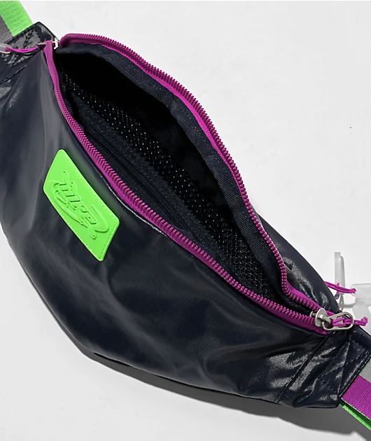 71382-nike-heritage-festival-green-purple-fanny-pack-4.webp Nike Heritage Festival Green & Purple Fanny Pack