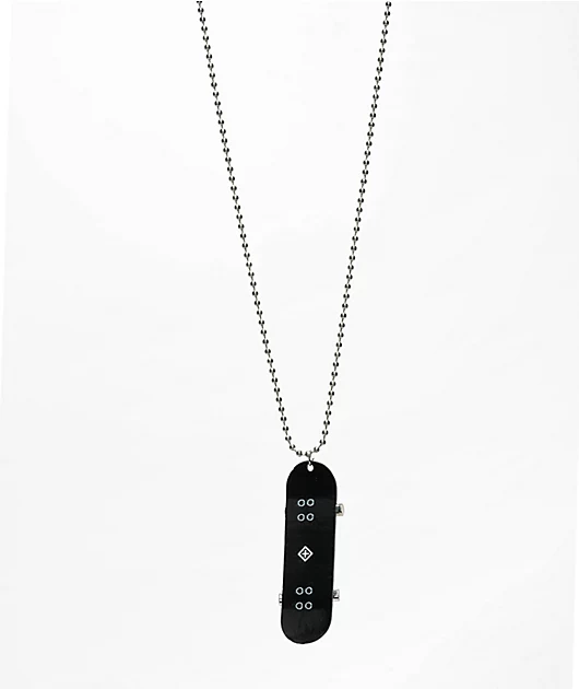74360-stone-locket-check-deck-10-silver-necklace-1.webp Stone + Locket Check Deck 10\" Silver Necklace