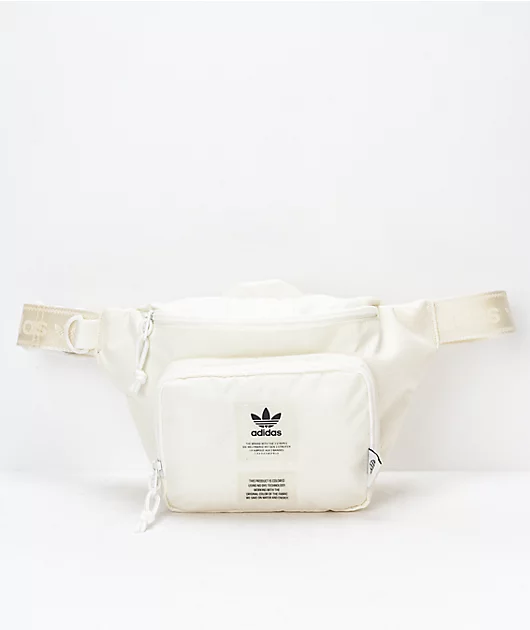 80438-adidas-originals-sport-2.0-white-fanny-pack-1.webp adidas Originals Sport 2.0 White Fanny Pack