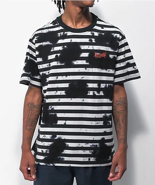 83970-welcome-relic-black-white-tie-dye-striped-t-shirt-1.webp Welcome Relic Black & White Tie Dye Striped T-Shirt