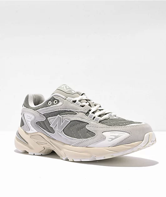 New Balance Lifestyle 725 V1 Rain Cloud, Grey & Sea Salt Shoes