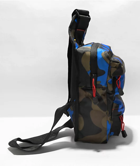 92513-cookies-rackpack-smell-proof-blue-camo-crossbody-bag-3.webp Cookies Rackpack Smell Proof Blue Camo Crossbody Bag